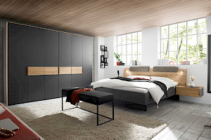 Schlafzimmer Z18704 - Eiche natur massiv mit Lackfront