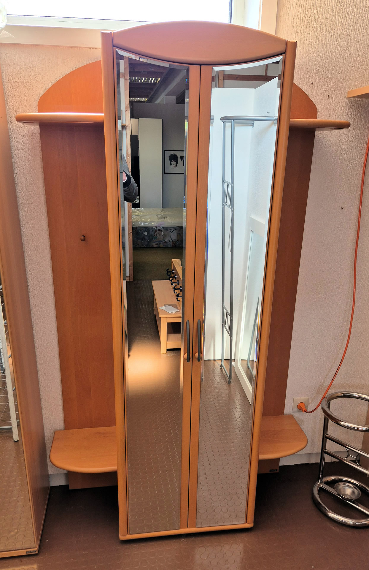 Garderobe Buche natur mit Spiegel