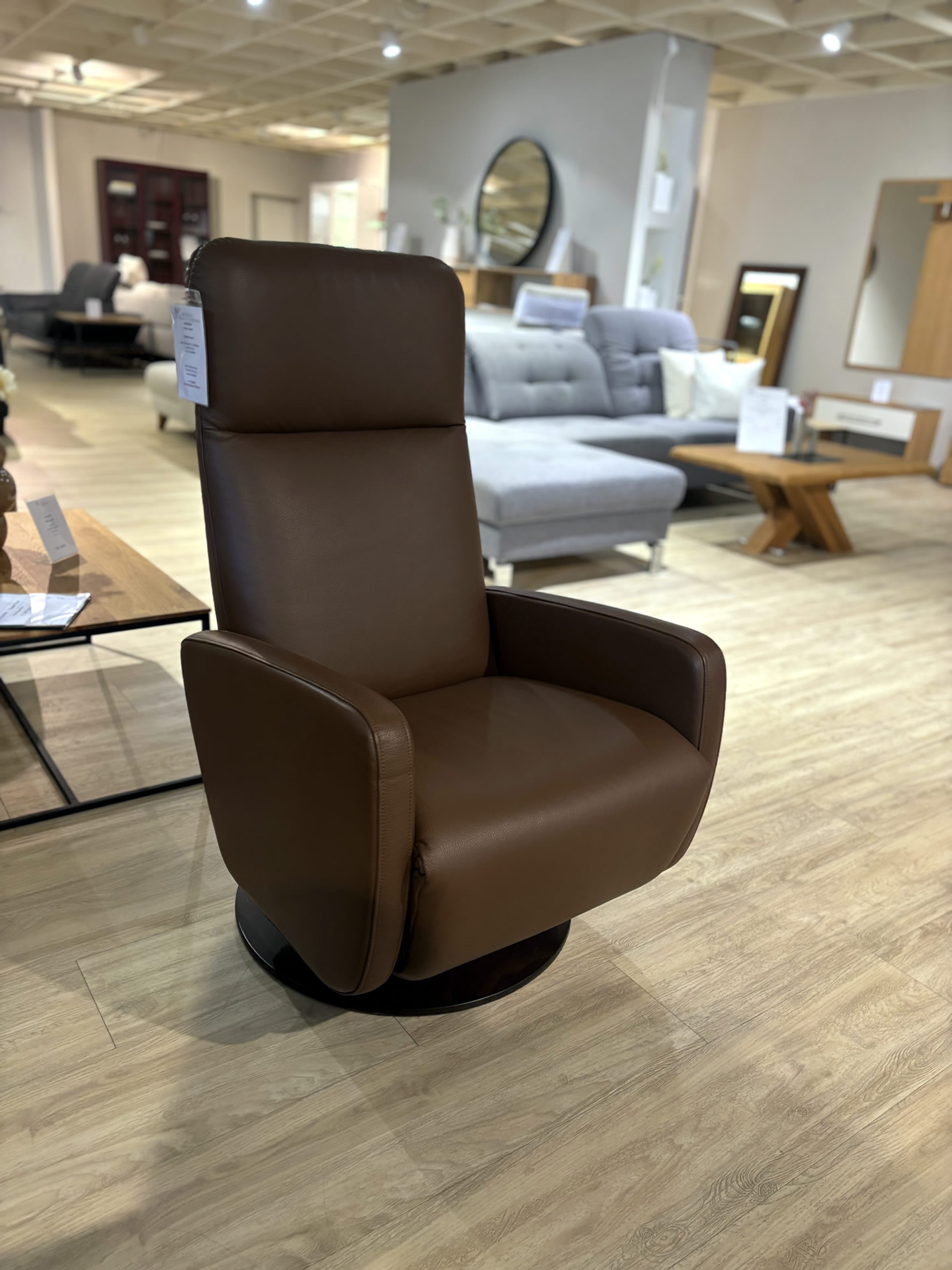 Relaxsessel Modell: Germo - LEDER