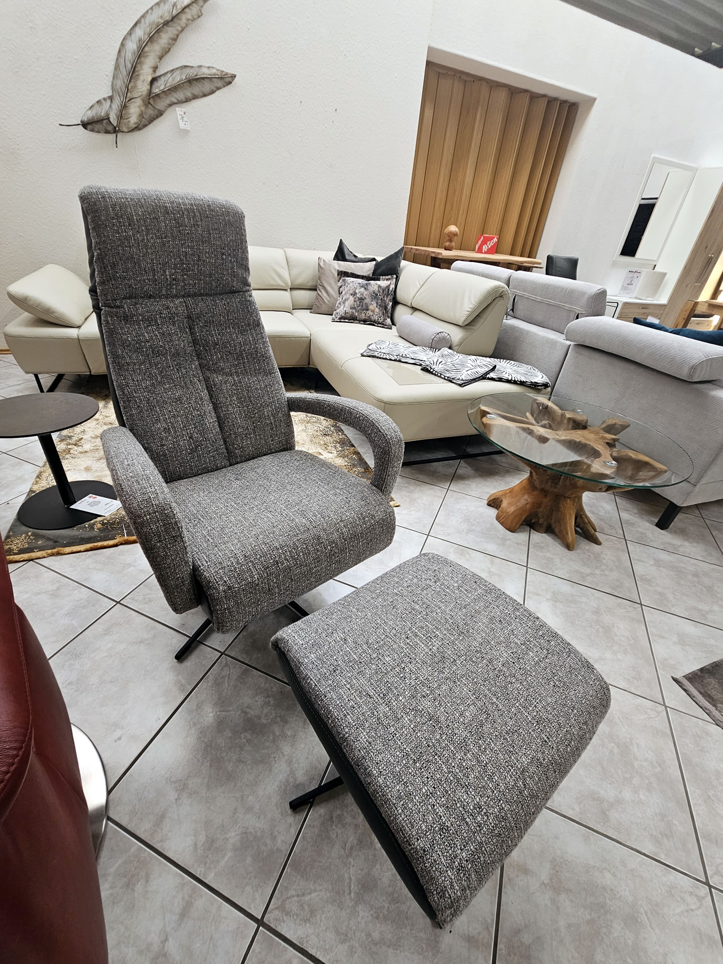 Activineo Relaxsessel mit Drehhocker