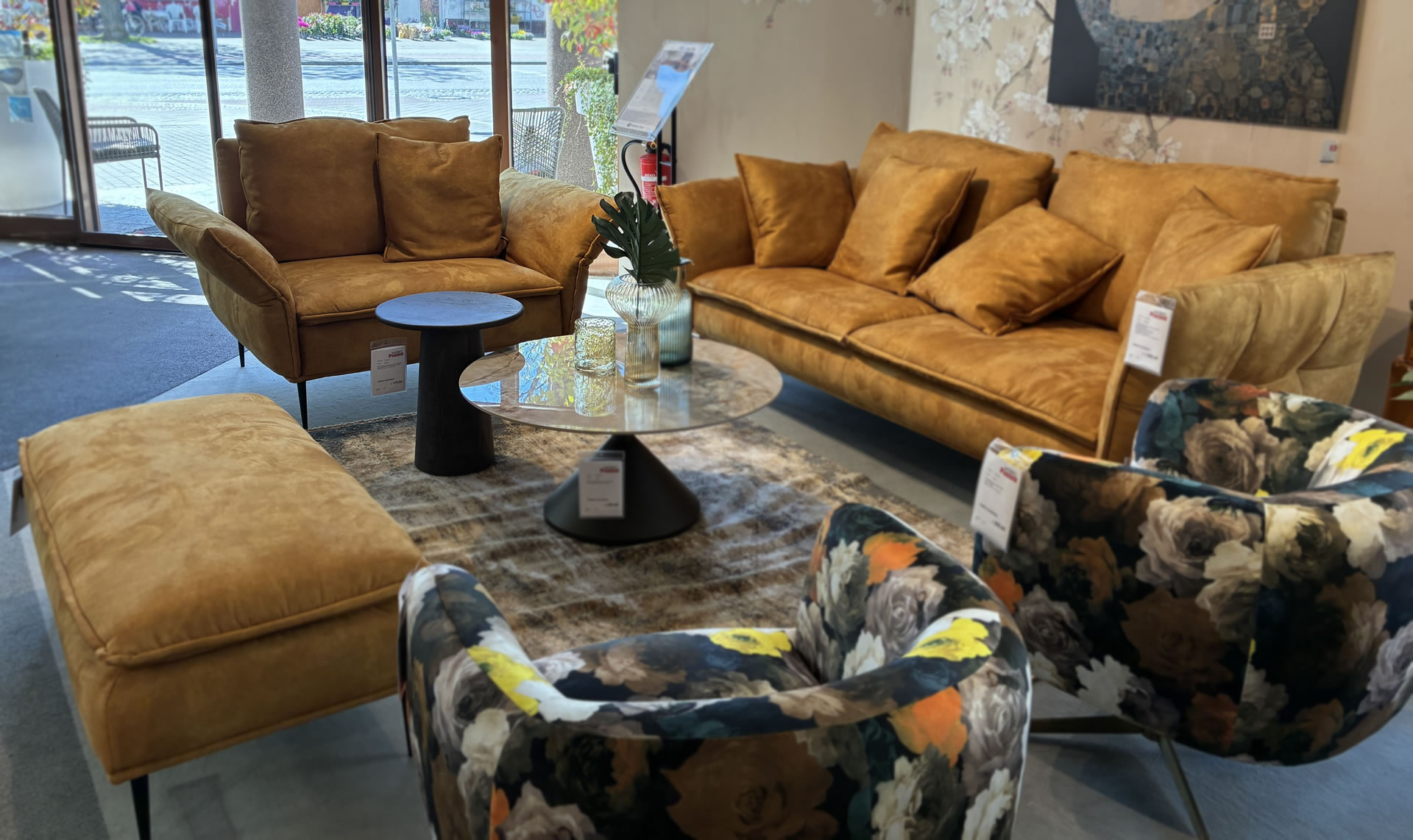 H&H Marseille Loveseat - 1,5 Sitzer